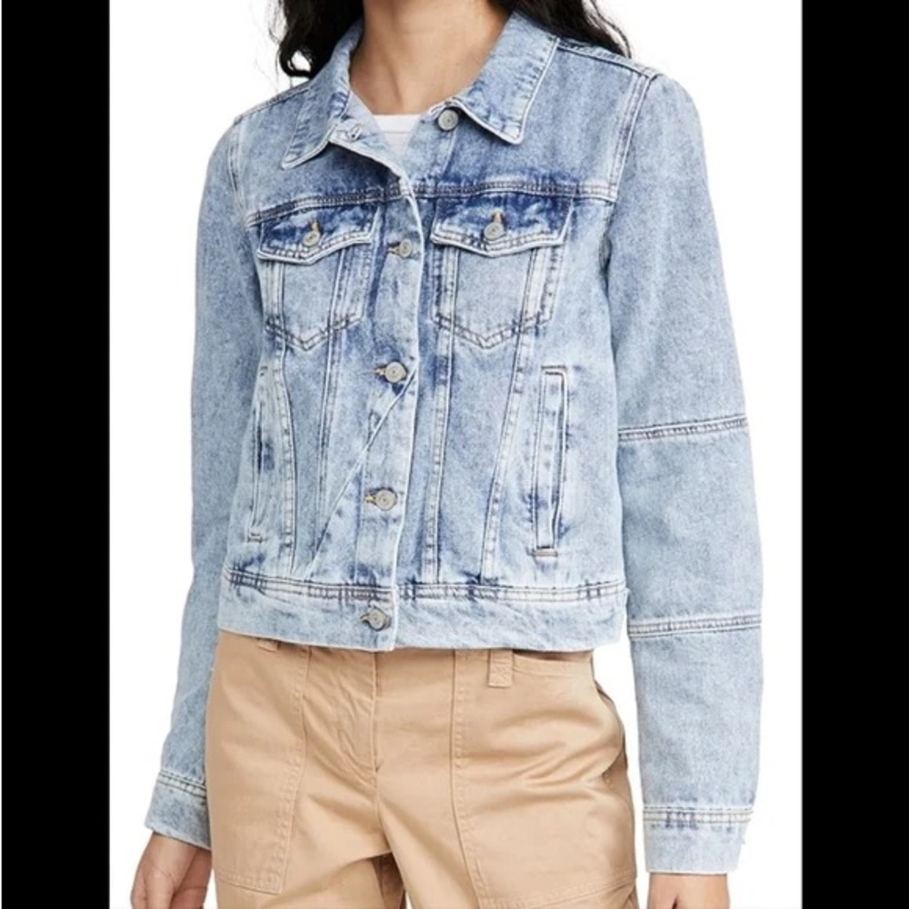 Free People Rumors Light Wash Denim Jacket XS Cropped Jean Jacket